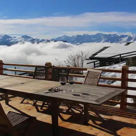 Villa Calips Ski Or Tanning *