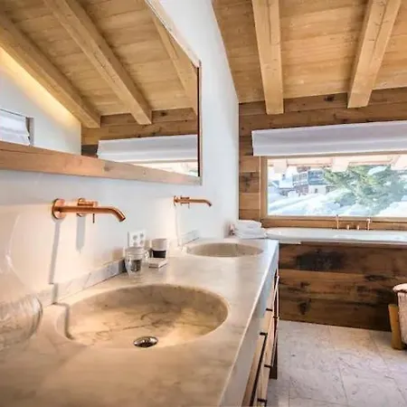 Villa Calips Ski Or Tanning *